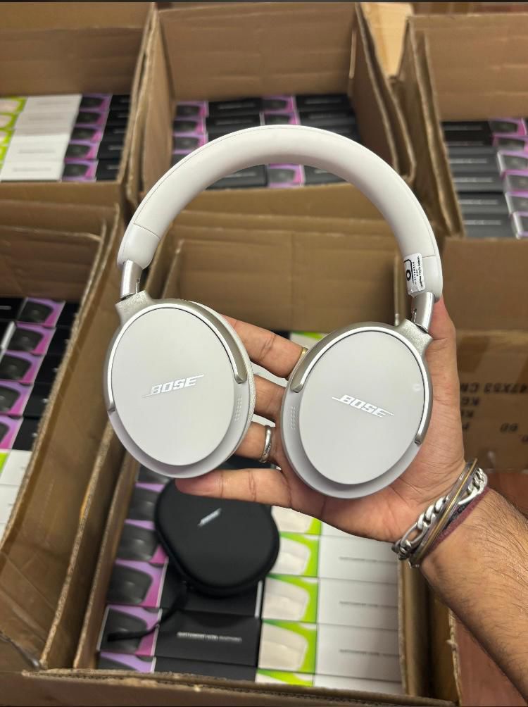 BOSE QUIETCOMFORT ULTRA HEADPHONES - Image 3