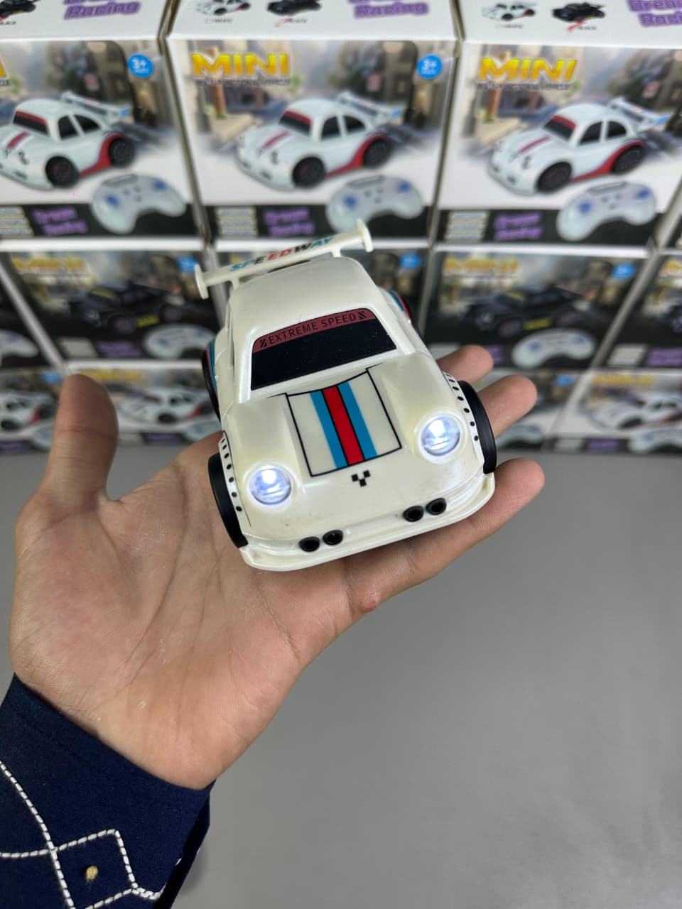 Remote Control RC Drift Racing Car Intelligent Motion Sensore with LED Lights Mini Dream Car Follow Me & Escape Mode - Image 5